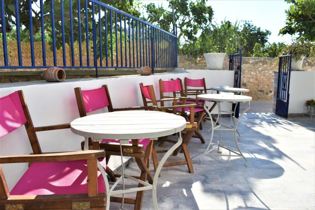 Aphrodite Art Hotel Aegina מראה חיצוני תמונה